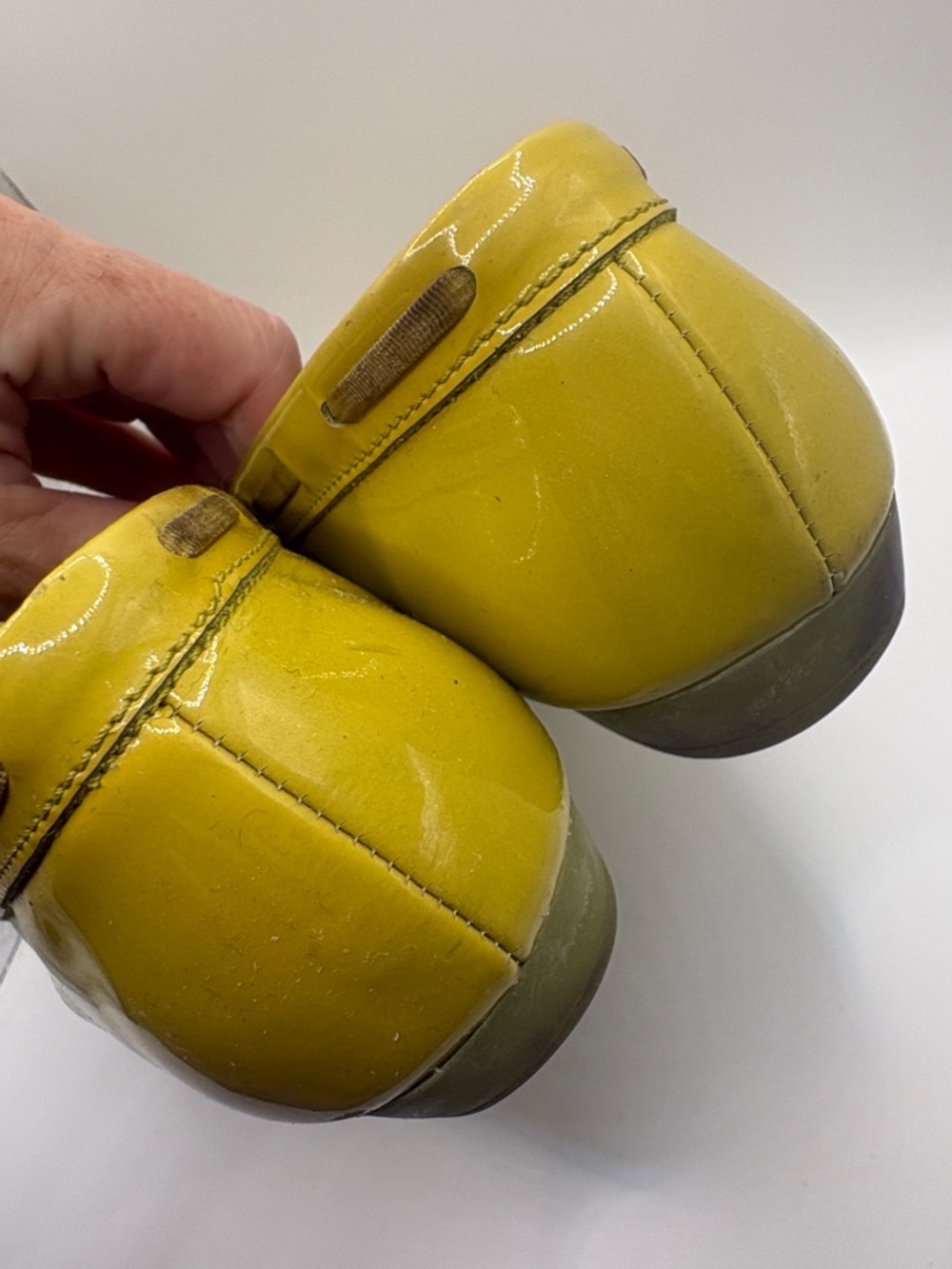 Salvatore Ferragamo Yellow Green Patent Leather Bow Tie Driving Loafers Size 8 - Picture 6 of 12